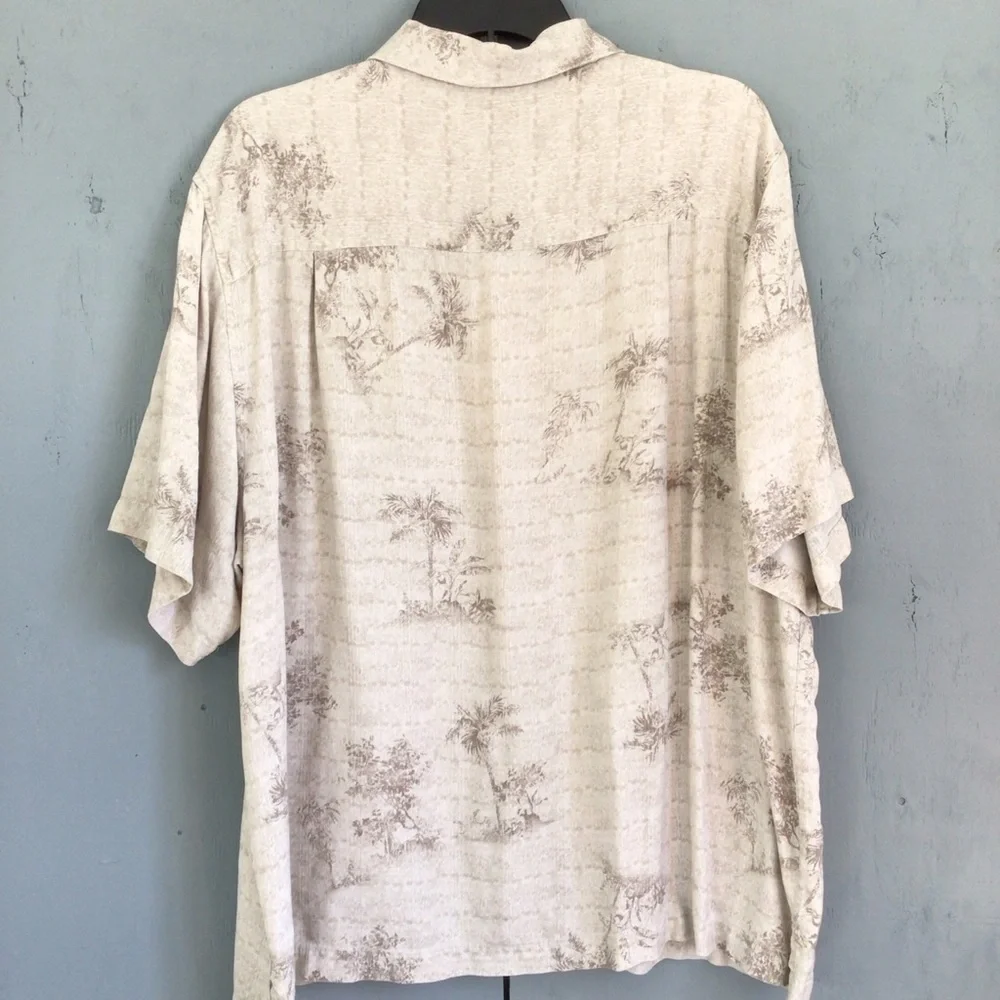 Men’s Vintages Button Down Claiborne Summer Hawaiian Shirt Size X-Large